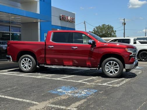 2025 Chevrolet Silverado 1500 LTZ
