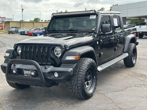 Black Clearcoat 2020 Jeep Gladiator Sport S