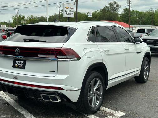 2024 Volkswagen Atlas Cross Sport 2.0T SEL