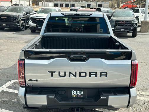 2022 Toyota Tundra Platinum