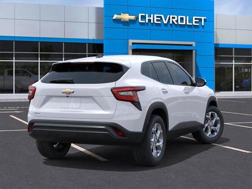 2025 Chevrolet Trax LS