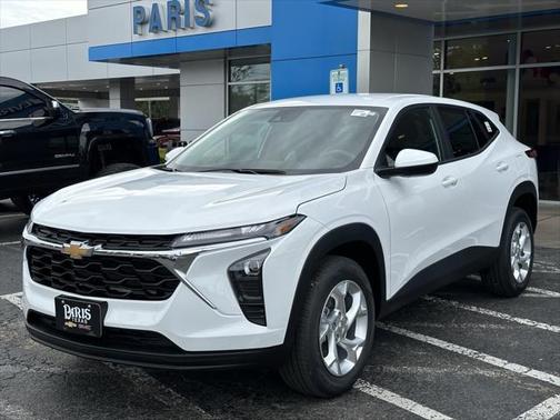 2025 Chevrolet Trax LS