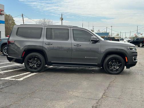 2022 Jeep Wagoneer Series I 4x2