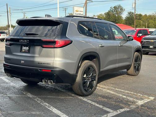 2026 GMC Acadia Elevation FWD