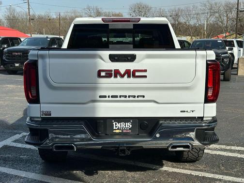 2024 GMC Sierra 1500 SLT