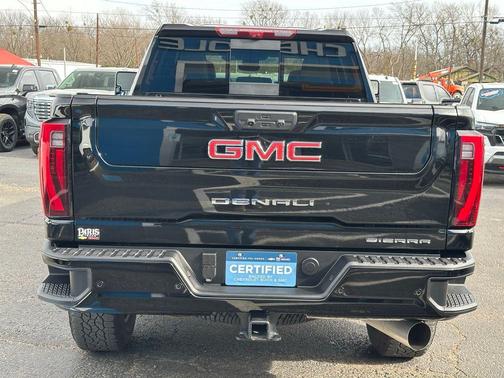 2025 GMC Sierra 2500 Denali