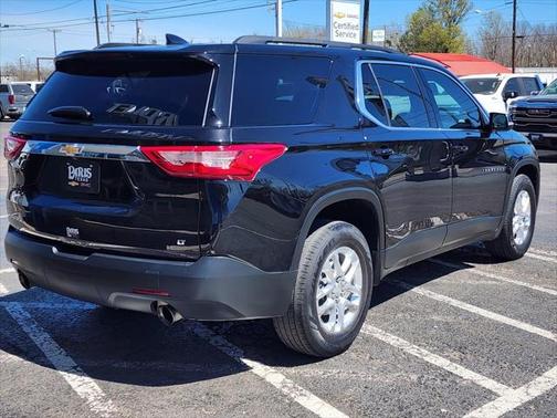 2021 Chevrolet Traverse LT Cloth
