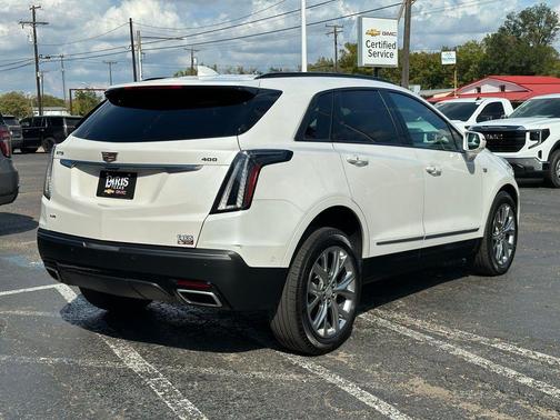 2020 Cadillac XT5 Sport