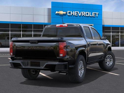 Black 2026 Chevrolet Colorado LT