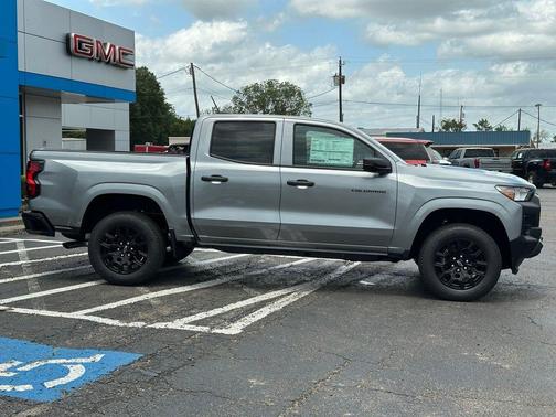 Sterling Gray Metallic 2026 Chevrolet Colorado WT