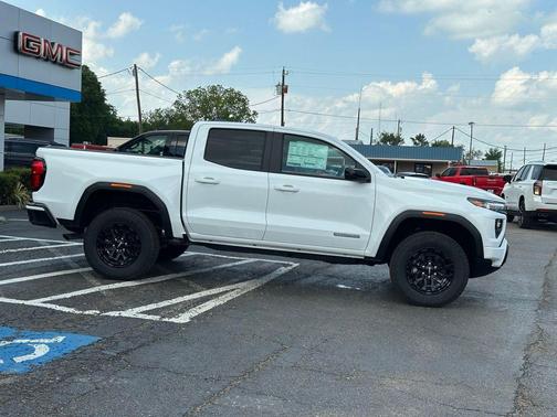 Summit White 2026 GMC Canyon Elevation