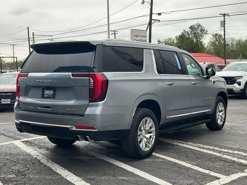 2025 GMC Yukon XL Denali
