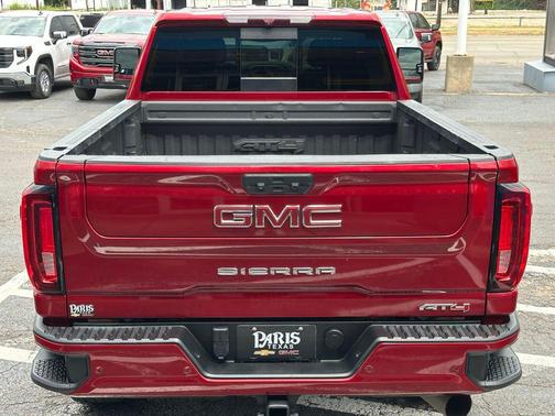 Cayenne Red Tintcoat 2022 GMC Sierra 2500 AT4