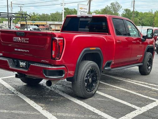 Cayenne Red Tintcoat 2022 GMC Sierra 2500 AT4