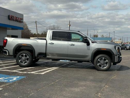 2026 GMC Sierra 2500 SLE