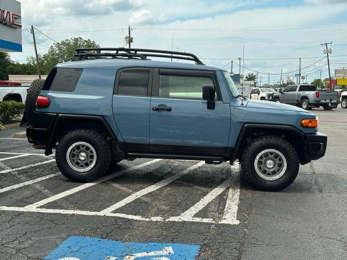 Heritage Blue 2014 Toyota FJ Cruiser Base