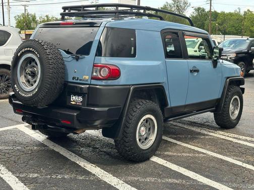 Heritage Blue 2014 Toyota FJ Cruiser Base