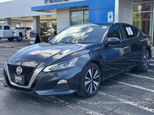 2021 Nissan Altima 2.5 SV