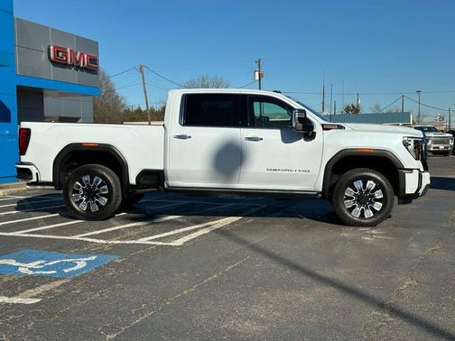 2026 GMC Sierra 2500 Denali