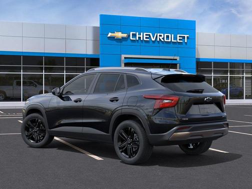 Mosaic Black Metallic 2026 Chevrolet Trax FWD ACTIV