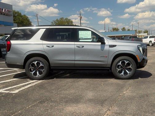 Sterling Metallic 2026 GMC Yukon 4WD AT4