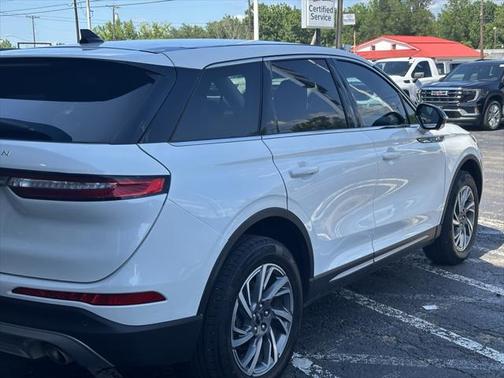 2023 Lincoln Corsair Standard