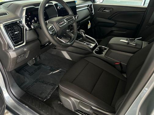 Sterling Metallic 2026 GMC Canyon Elevation