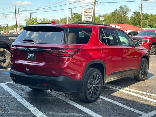 Radiant Red Tintcoat 2023 Chevrolet Traverse RS