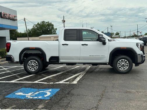 Summit White 2026 GMC Sierra 2500 Pro