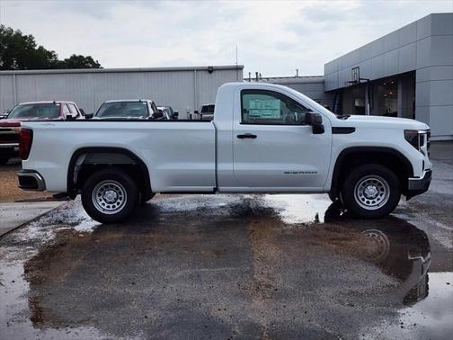 2025 GMC Sierra 1500 Pro