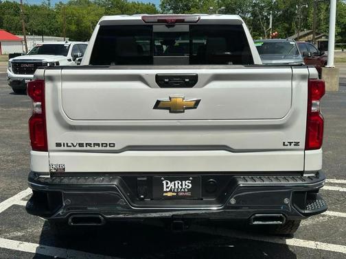 Iridescent Pearl Tricoat 2024 Chevrolet Silverado 1500 LTZ