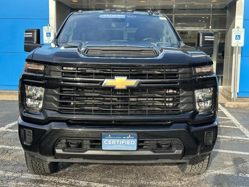 2024 Chevrolet Silverado 2500 Custom