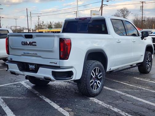 2023 GMC Sierra 1500 AT4