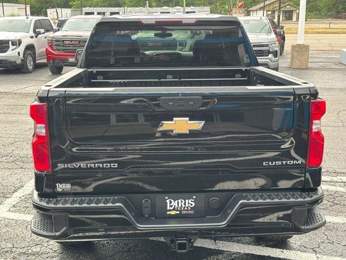 Black 2021 Chevrolet Silverado 1500 Custom