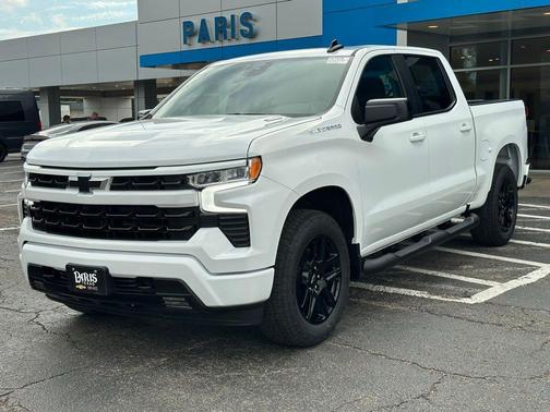 Summit White 2026 Chevrolet Silverado 1500 RST