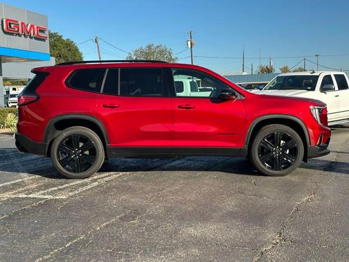 2026 GMC Acadia Elevation FWD