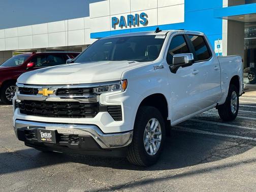 Summit White 2026 Chevrolet Silverado 1500 LT