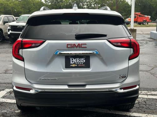 Quicksilver Metallic 2021 GMC Terrain SLT