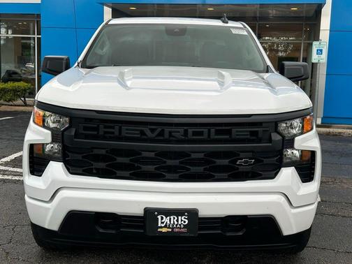 Summit White 2024 Chevrolet Silverado 1500 Custom