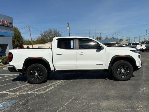 2024 GMC Canyon Elevation