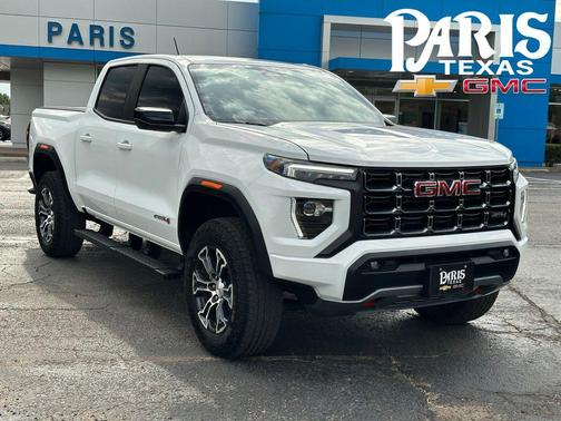 Summit White 2025 GMC Canyon AT4