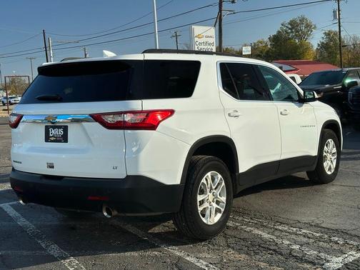 2020 Chevrolet Traverse LT Cloth