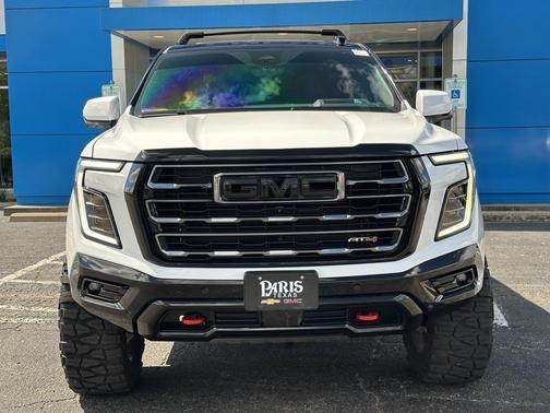 2025 GMC Yukon XL 4WD AT4