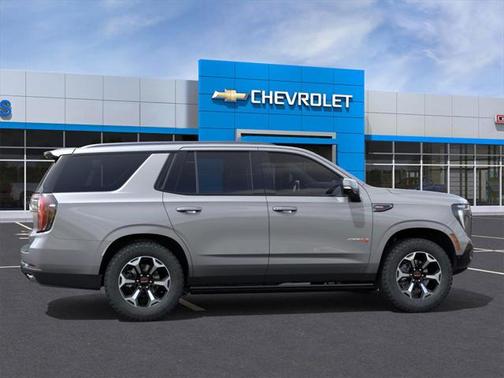 2025 GMC Yukon 4WD AT4