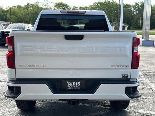 2025 Chevrolet Silverado 1500 Custom