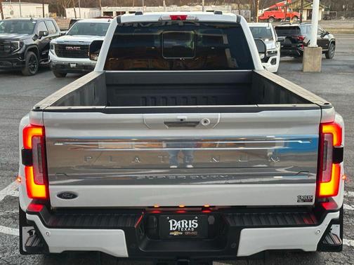 2023 Ford F-350 Platinum