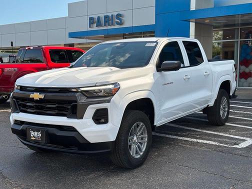 Summit White 2026 Chevrolet Colorado LT