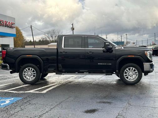 2022 GMC Sierra 2500 SLE