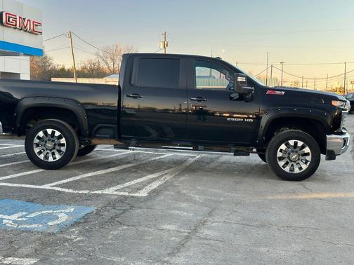 2024 Chevrolet Silverado 2500 LT