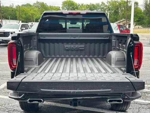 Onyx Black 2026 GMC Sierra 1500 AT4